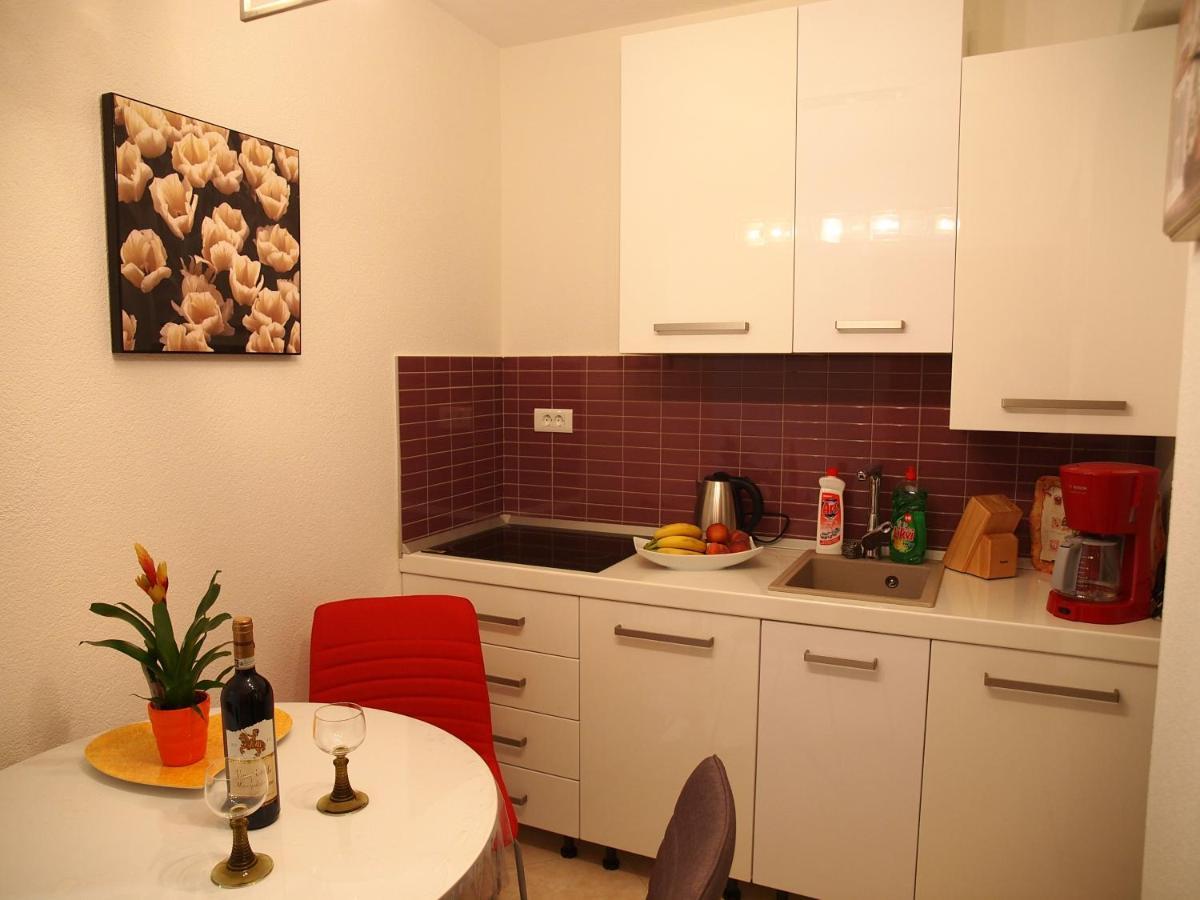 Apartmani Diana Makarska Buitenkant foto